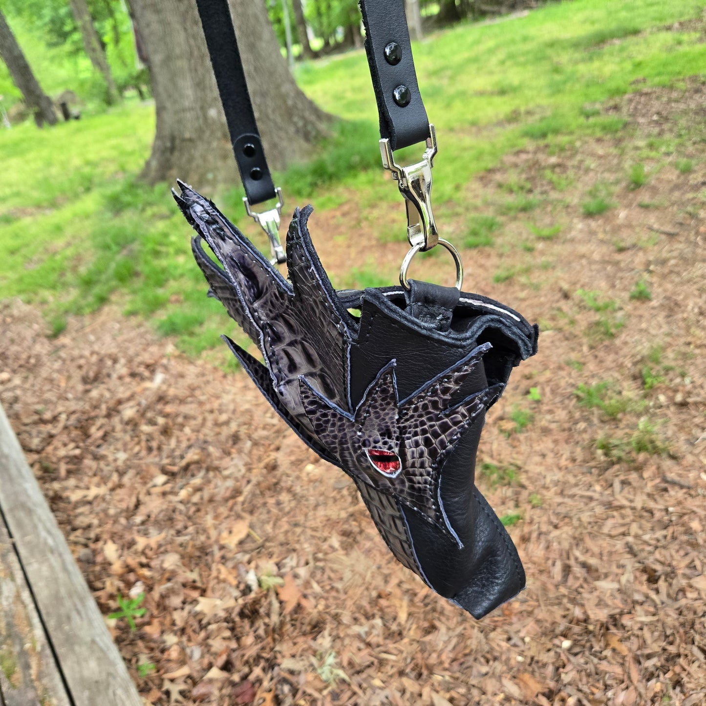 Vorrak's Maw - Black Dragon Head Bag