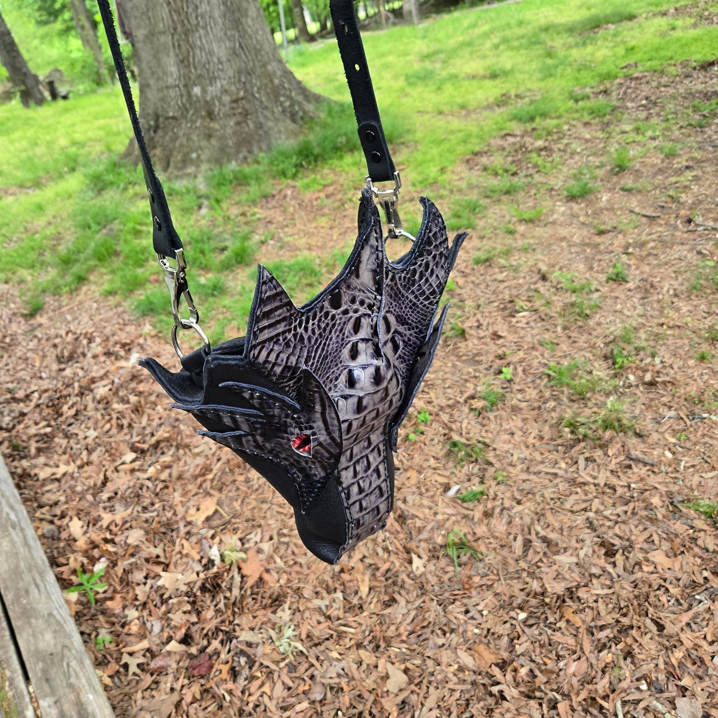 Vorrak's Maw - Black Dragon Head Bag